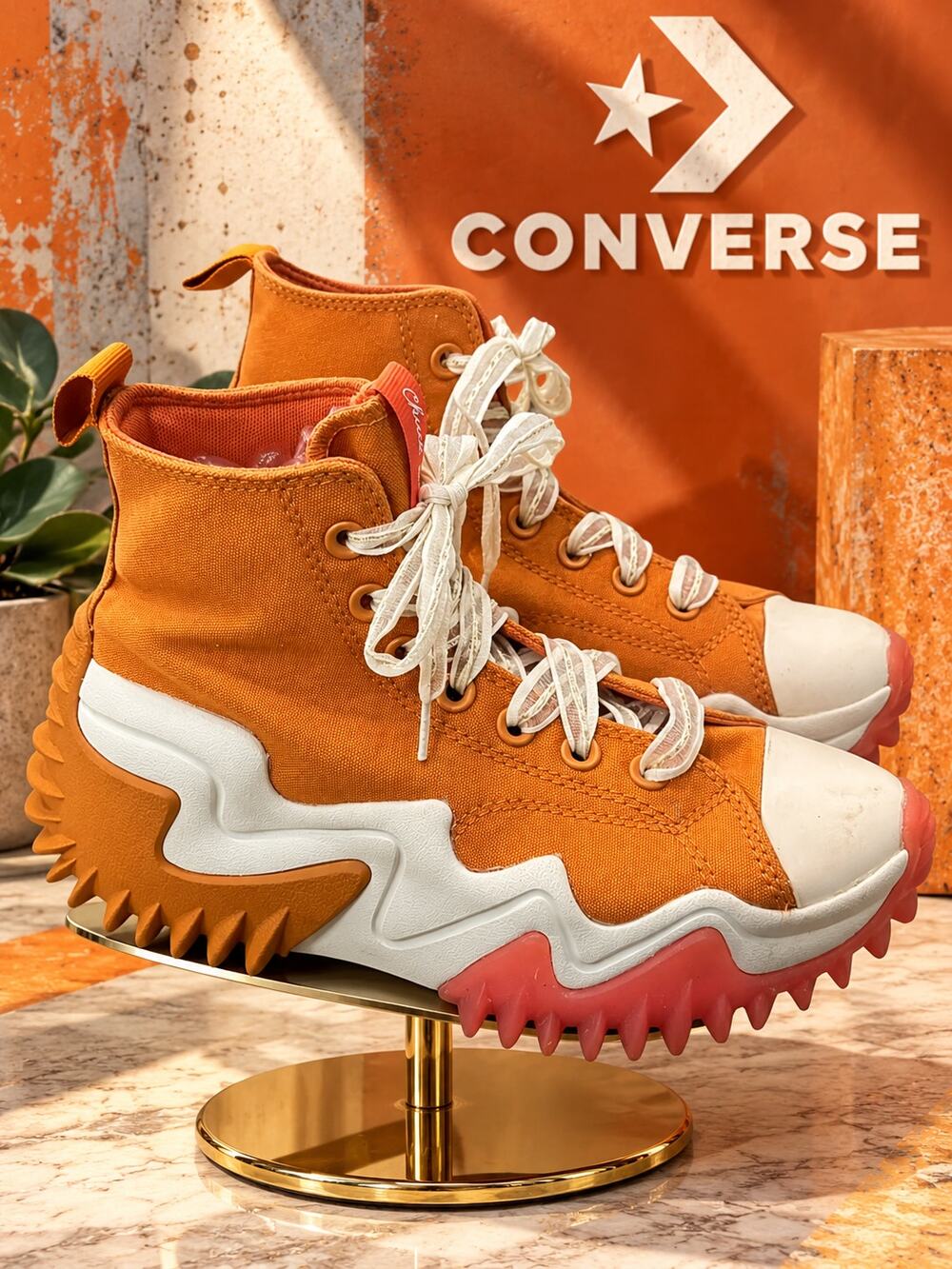 Converse Run Star Motion Desert Gradient Platform High Tops Women’s 6 Men’s 4.5